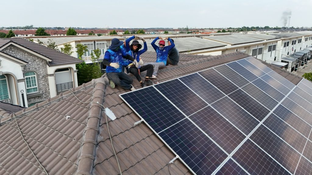 ติดตั้งโซล่าเซลล์นนทบุรีโดยทีมช่างผู้เชี่ยวชาญ หน้างานจริงในพื้นที่นนทบุรี